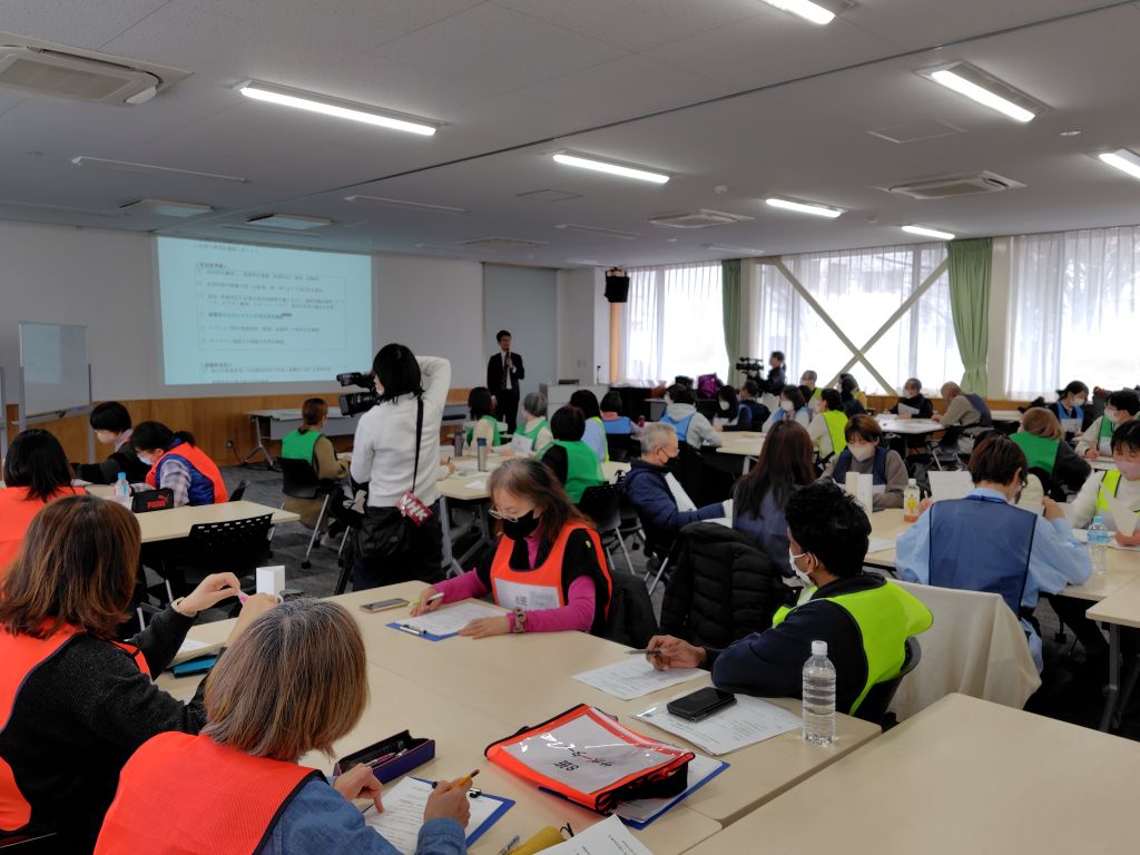 R6災害時外国人支援サポーター実践編の様子