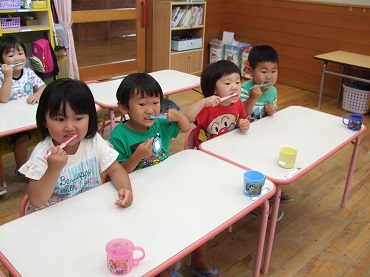 松島保育園：年少「歯科指導」