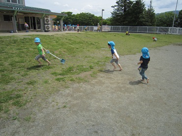 松島保育園：年少　６月の１日